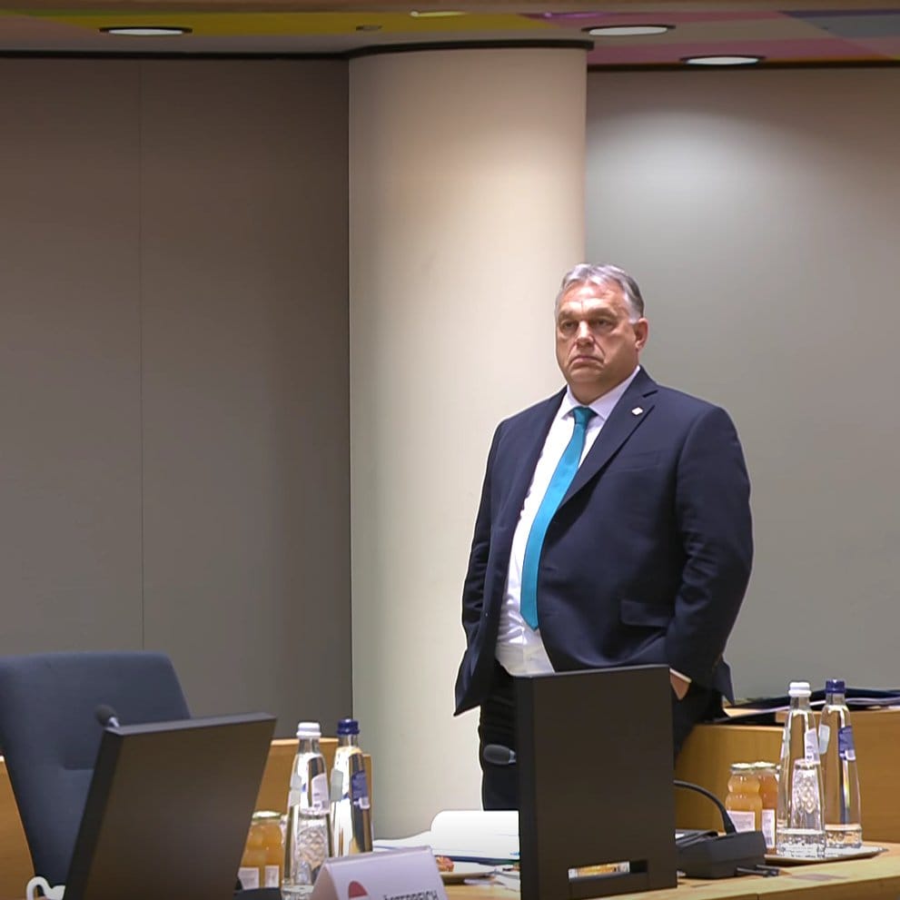 Viktor Orbán este mai izolat ca niciodată . Ungaria – bolnavul Europei. Regimul pro-rus și pro-chinez al lui Viktor Orban înfurie UE și NATO